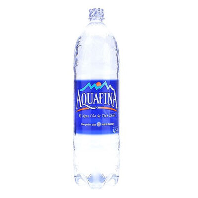 Chai nước tinh khiết Aquafina 1,5 lít